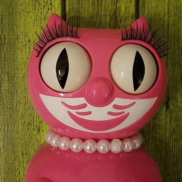 RARE RETIRED Honeysuckle Pink Lady KIT-CAT CLOCK KAT KLOCKlast one!!!